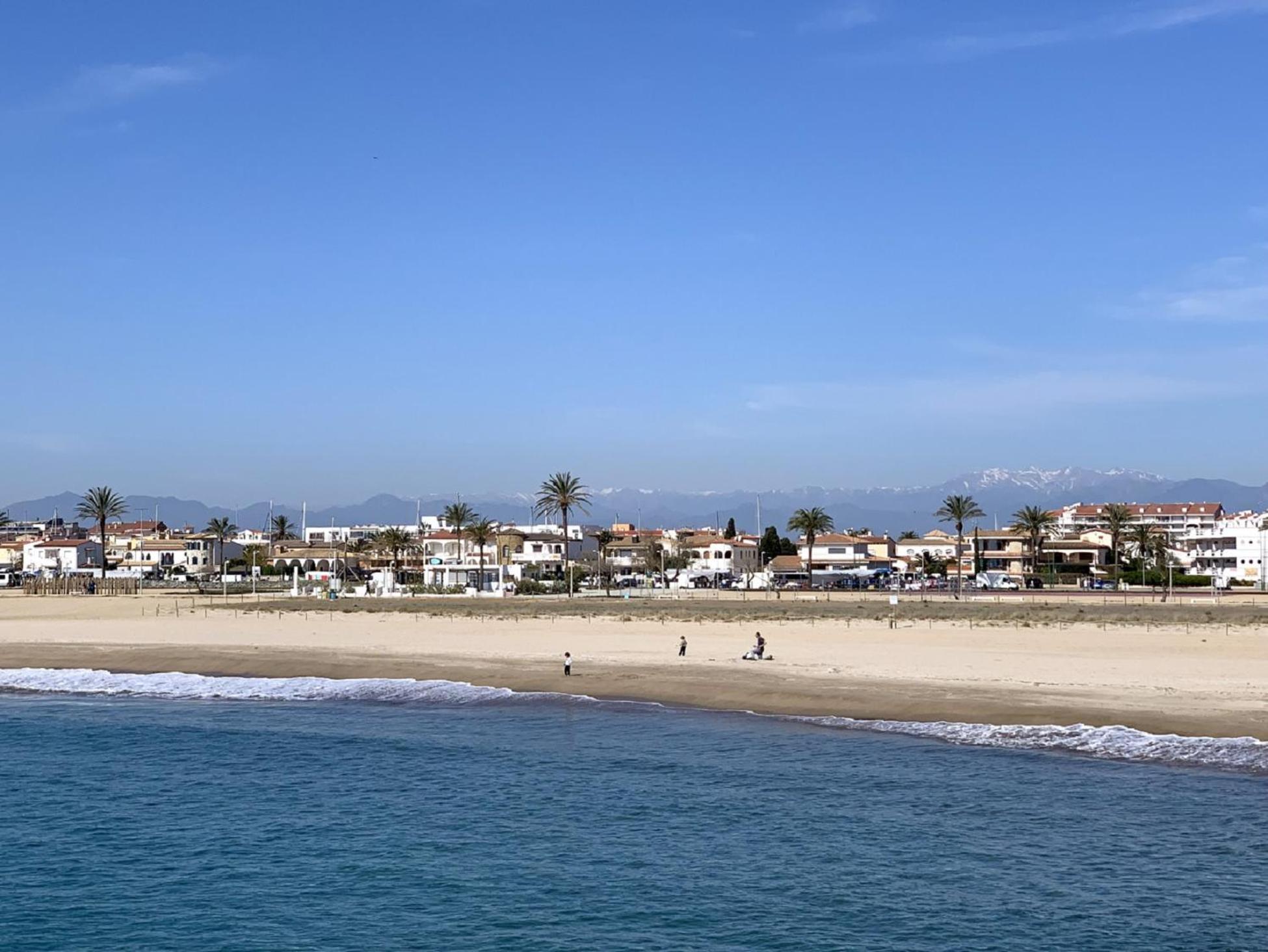 Apartamento 1ª Linea De Mar -Wifi- Aire Acondicionado Empuriabrava Eksteriør bilde
